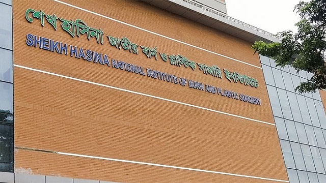 গুলশানে এসি বিস্ফোরণে দগ্ধ ১ জনের মৃত্যু