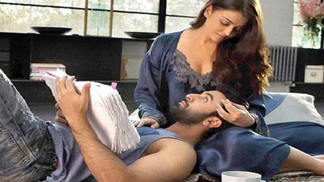 ঐশ্বরিয়ার সঙ্গে ঘনিষ্ঠ দৃশ্য, হাত-পা কাঁপছিল রণবীরের!