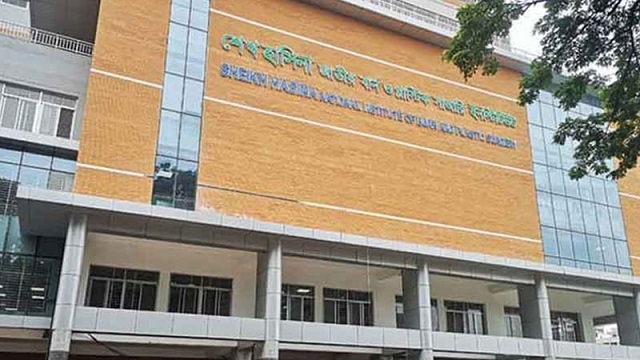 নারায়ণগঞ্জে গ্যাস সিলিন্ডার বিস্ফোরণে দগ্ধ ৩