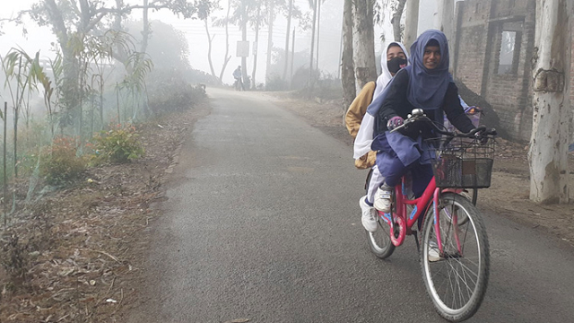 তাপমাত্রা ৯.৩, শীতে বিপর্যস্ত পঞ্চগড়
