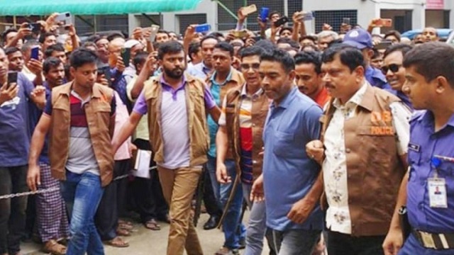 ইউপি চেয়ারম্যান বাবু ৫ দিনের রিমান্ডে