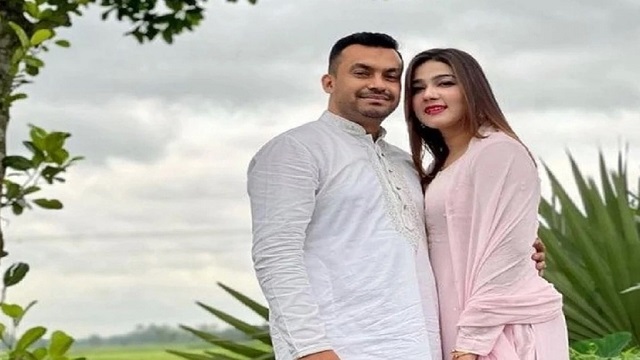 চিত্রনায়িকা মাহিয়া মাহি গ্রেপ্তার
