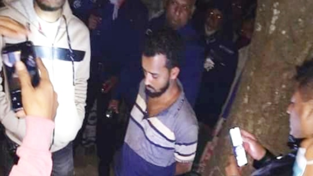 চাঁপাইনবাবগঞ্জে ছুরিকাঘাতে স্ত্রীকে হত্যা, আটক স্বামী