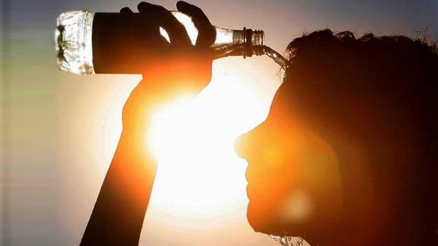 বাড়ছে তাপমাত্রা