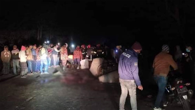 ঝিনাইদহে ট্রাক-নসিমন সংঘর্ষে নিহত ৭