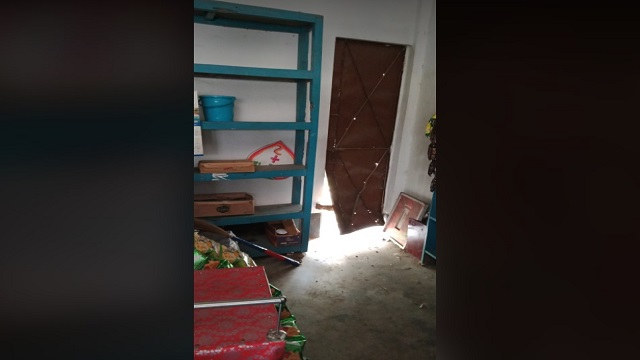 পার্বতীপুরে দোকান চুরি