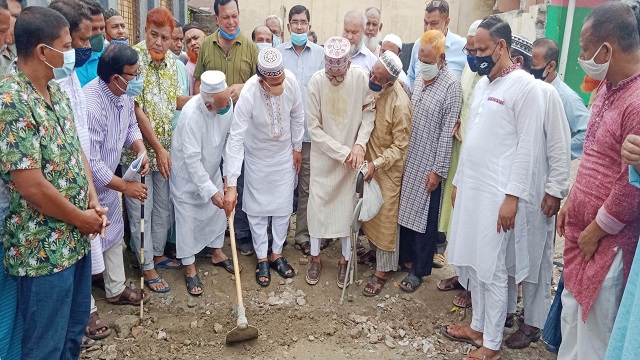 পার্বতীপুর পৌরসভার কেন্দ্রীয় আহ্লে হাদিস মসজিদের ভিত্তি প্রস্তর উদ্বোধন