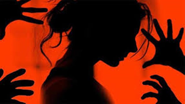 টুঙ্গিপাড়ায় বন্ধুদের সহযোগীতায় স্কুলছাত্রীকে ধর্ষণের অভিযোগ