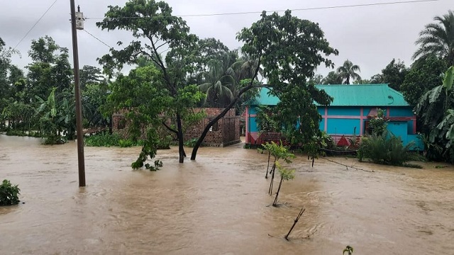 দোয়ারাবাজারে পাহাড়ি ঢলে নিম্নাঞ্চল প্লাবিত