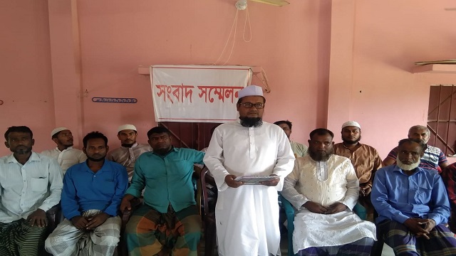 অহেতুক মামলায় জড়িয়ে হয়রানী, প্রতিকার পেতে শিক্ষকের আকুতি