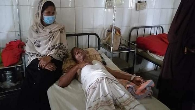 পুরাতন টিনের ঘর সরাতে গিয়ে  বিস্ফোরণে আহত ১