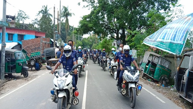 সাতক্ষীরায় পুলিশের সচেতনতা মূলক মোটর সাইকেল র‌্যালী