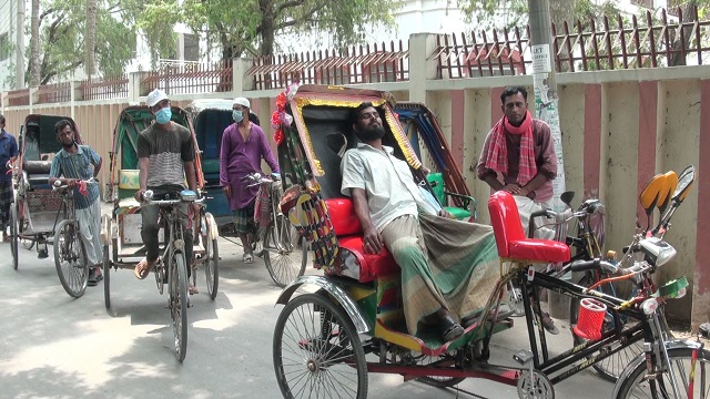 গোপালগঞ্জে কর্মহীন হয়ে পড়েছে শ্রমজীবী মানুষ