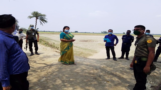 হরিণাকুন্ডুতে র্থদন্ড আদায় করলেন ইউএনও 