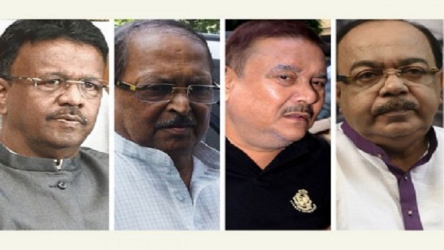 পশ্চিমবঙ্গে মন্ত্রীসহ গ্রেফতার চারজনের জামিন নাটক, হাসপাতালে ভর্তি ২