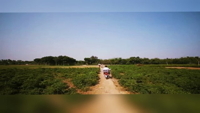 কুষ্টিয়ার দৌলতপুরে চলাচলের পথ নেই কয়েক‌‌‌'শ পরিবারের