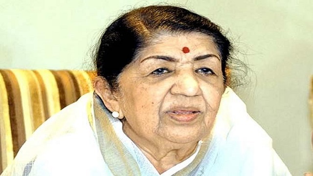 ৭ লাখ রুপি দিলেন লতা মঙ্গেশকর!