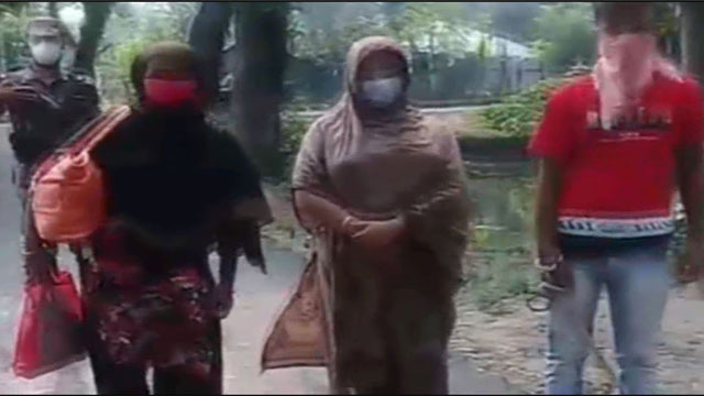 সাতক্ষীরার সীমান্ত এলাকা থেকে এক রোহিঙ্গাসহ আটক ১০