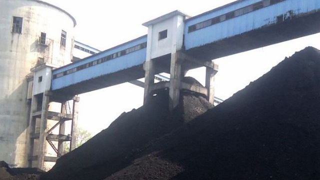 বড়পুকুরিয়া কয়লা খনির কয়লা উৎপাদন বন্ধ