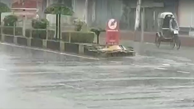 ঈদের দিন হতে পারে বৃষ্টি 