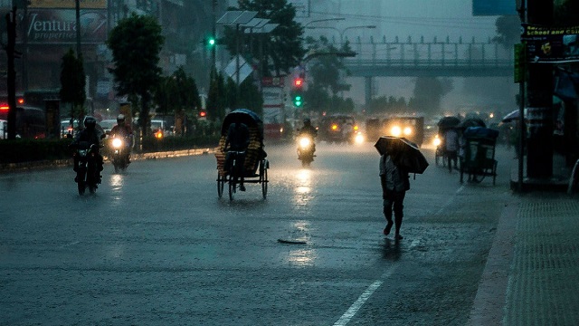 দেশের ৪ বিভাগে ভারী বৃষ্টির সম্ভাবনা