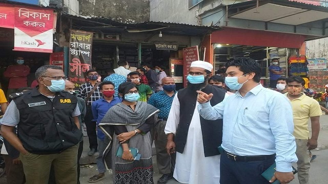 করোনা সংক্রমণ রোধে মোবাইল কোর্ট পরিচালিত