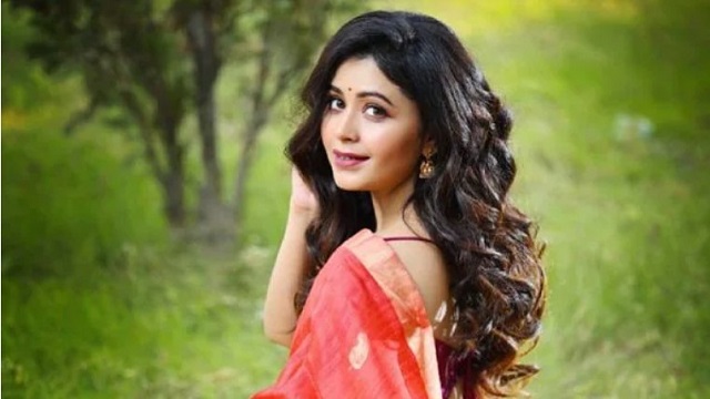 বিয়ের খবর উড়িয়ে দিলেন ঋতাভরী
