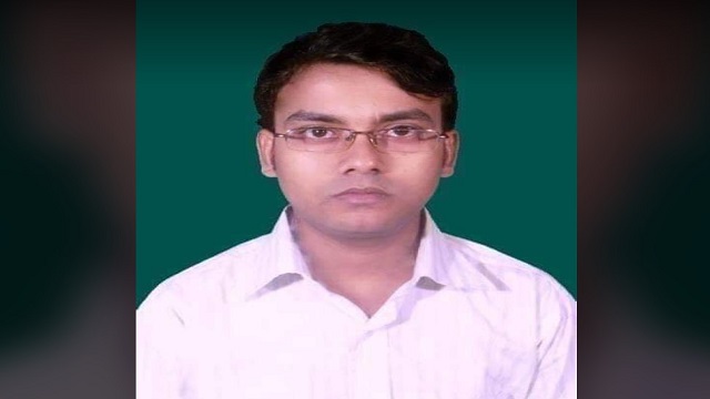 হিলিতে ফেন্সিডিলসহ আটক সাদুল্লাপুরের এক শিক্ষক