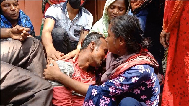  দুই শিশু সন্তানকে হত্যার পর মায়ের আত্মহত্যা