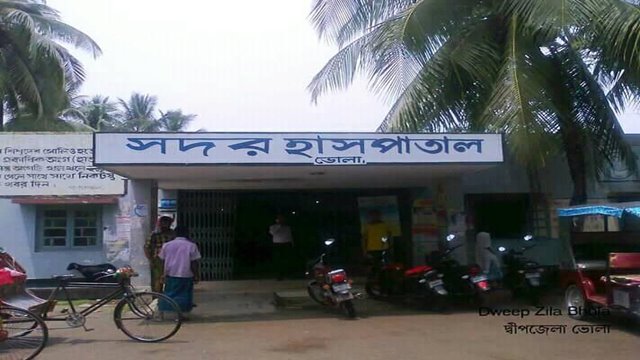 ডাক্তারের অনুপস্থিতে প্রসব করাতে গিয়ে নবজাতকের মাথা বিচ্ছিন্ন, পলাতক নার্স