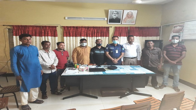 সাংবাদিকদের সহযোগিতা চান দোয়ারাবাজার থানার ওসি