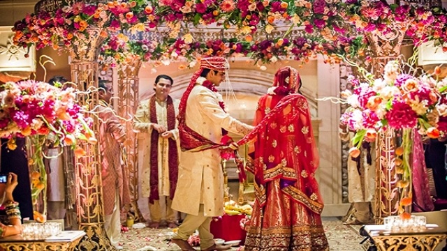 ১৫ দিনে ৩০০ বিয়ে !