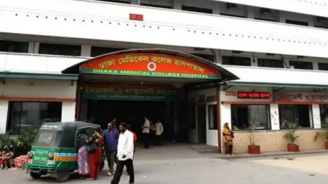 ট্রাকের ধাক্কায় মোটরসাইকেলের ২ আরোহী নিহত