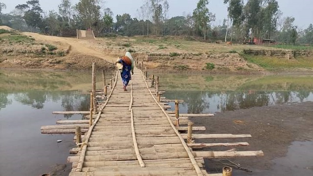 কেটে গেছে স্বাধীনতার একান্ন বছর!