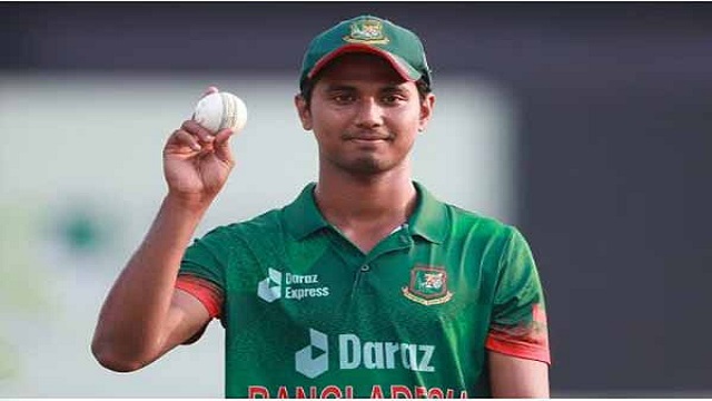 বাগদান সারলেন টাইগার পেসার হাসান মাহমুদ