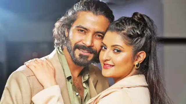 নিজেকে রাজের স্ত্রী হিসেবে ভাবতেই চাই না : পরীমণি