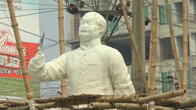  বঙ্গবন্ধুর ভাস্কর্য ভাঙচুর মামলায় ২ জন খালাস