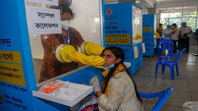 করোনায় কমেছে শনাক্ত ও মৃত্যু