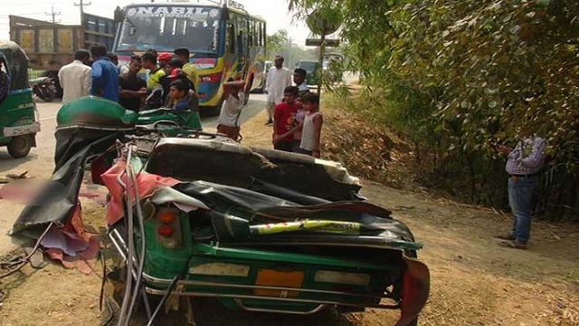 সুনামগঞ্জে ট্রাক-সিএনজি সংঘর্ষ, নিহত ৩