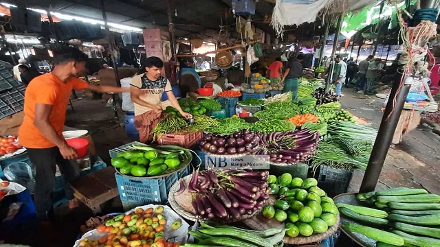 এক বছরে খাদ্যের দাম বেড়েছে ৩৩ শতাংশ