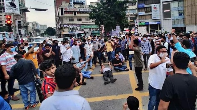 এবার ই-অরেঞ্জের বিরুদ্ধে প্রতারণা মামলা
