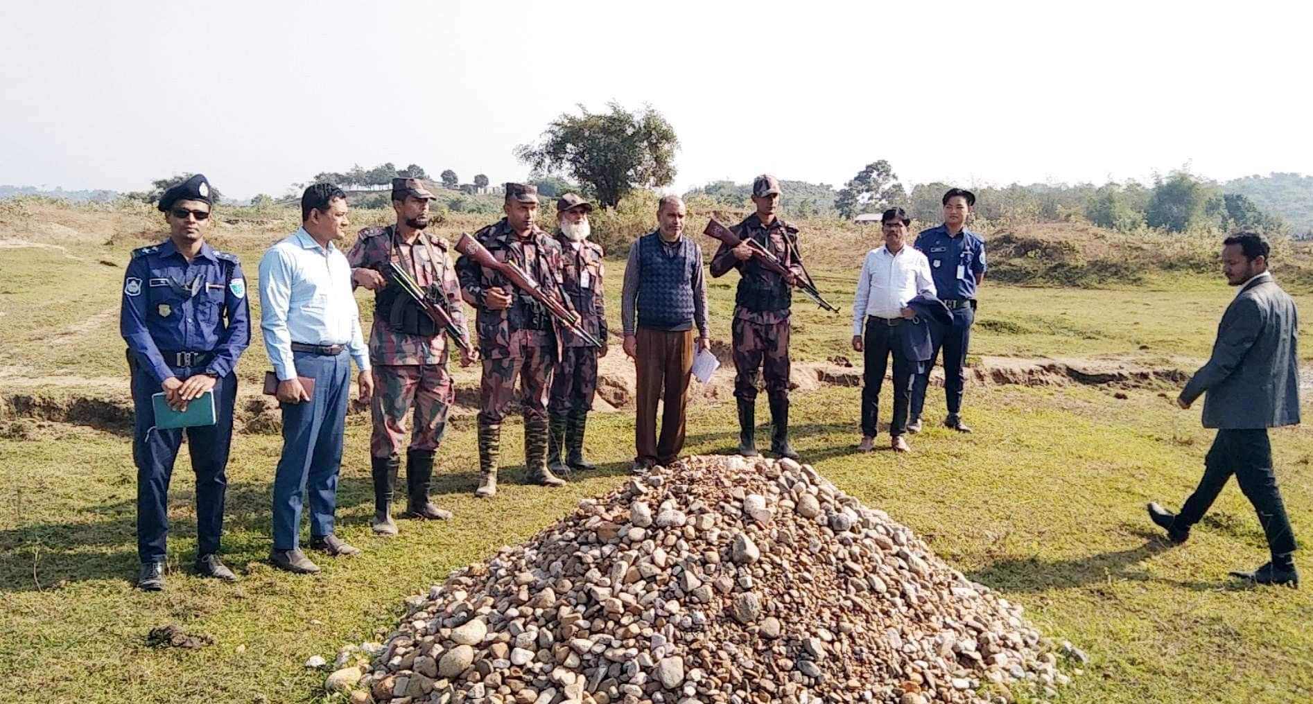 দোয়ারাবাজারে হকনগর শহীদ স্মৃতিসৌধ এলাকায় টাস্ক ফোর্সের অভিযান