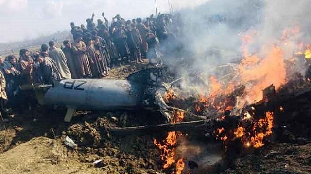 ভারতের রাজস্থানে বাড়ির ওপর যুদ্ধবিমান বিধ্বস্ত, নিহত ৩