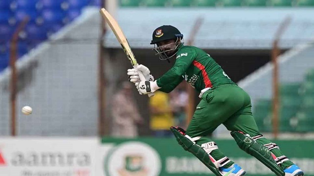 ’ডি ককরা পারলে আমরাও পারব’, তাসকিনকে লিটন