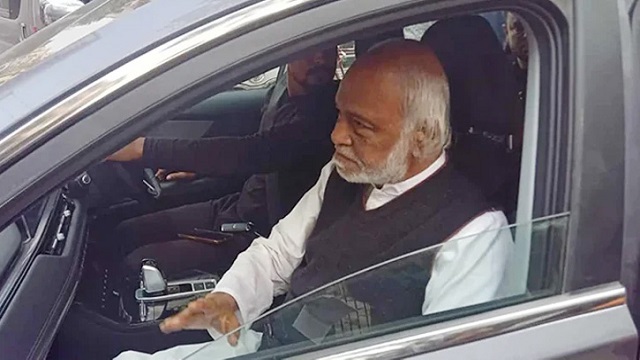 ড. মঈন খানকে ছেড়ে দিলো 