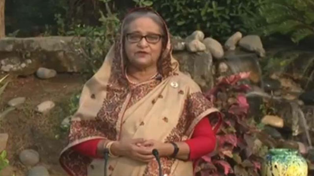 'নতুন বছরে জঞ্জাল ধুয়ে-মুছে সামনে এগিয়ে যাবো'