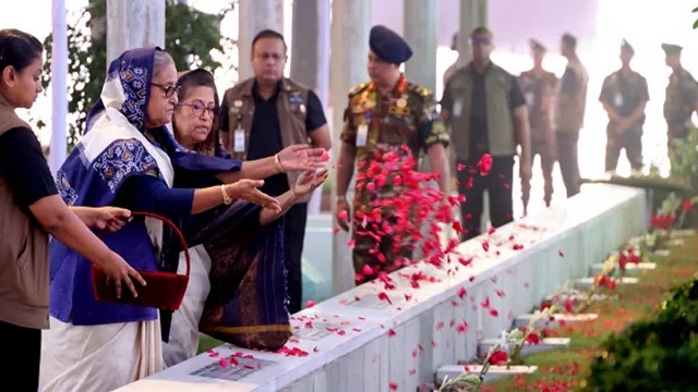 শেখ রাসেল দীপ্তিময়, নির্ভীক নির্মল দুর্জয়