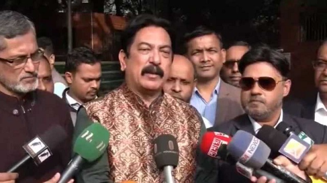 শেখ হাসিনার সঙ্গে দেখা করতে গণভবনে রওশন