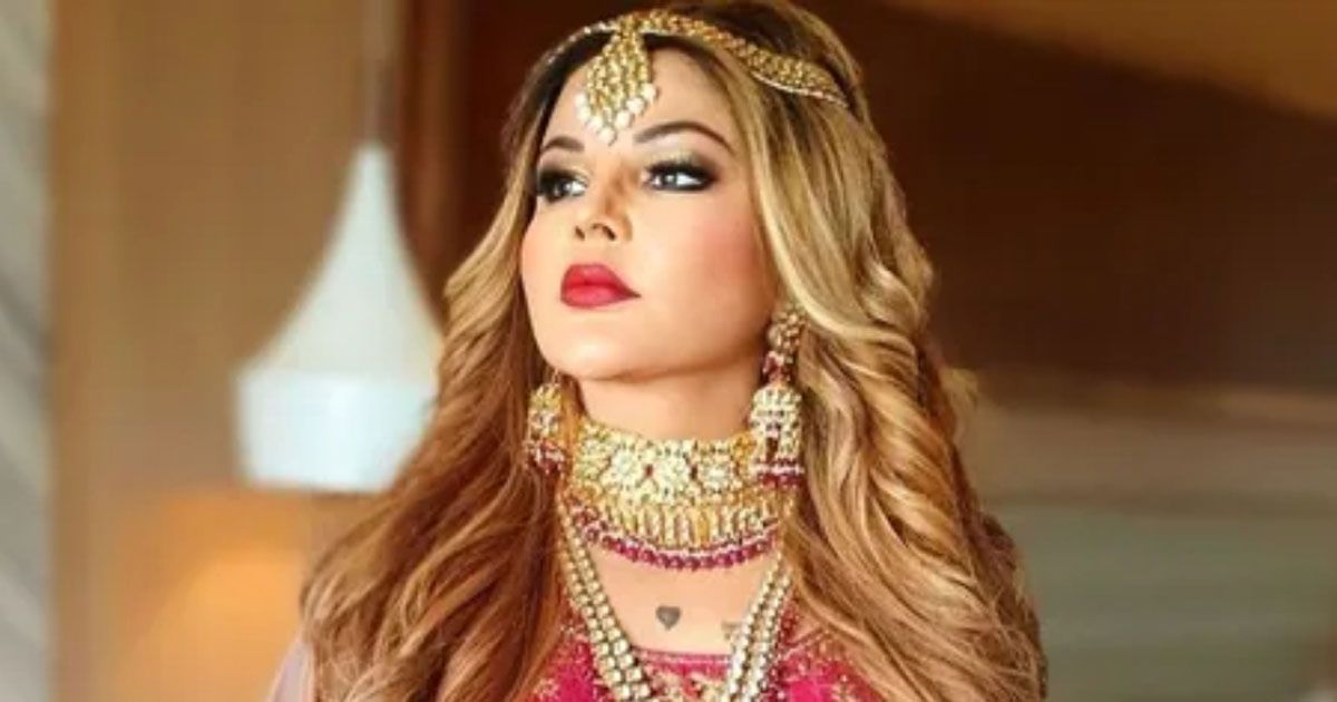 গ্রেপ্তার হলেন রাখি সাওয়ান্ত