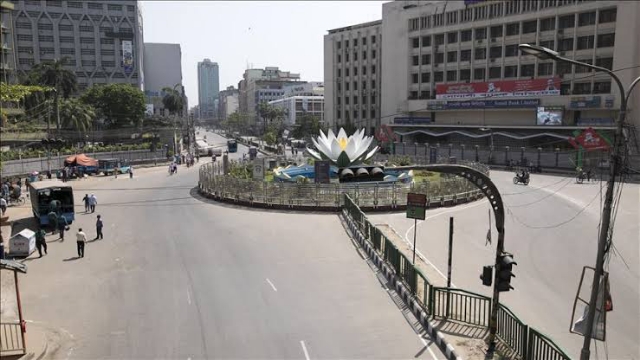 মঙ্গলবার পর্যন্ত থাকছে বিধিনিষেধ
